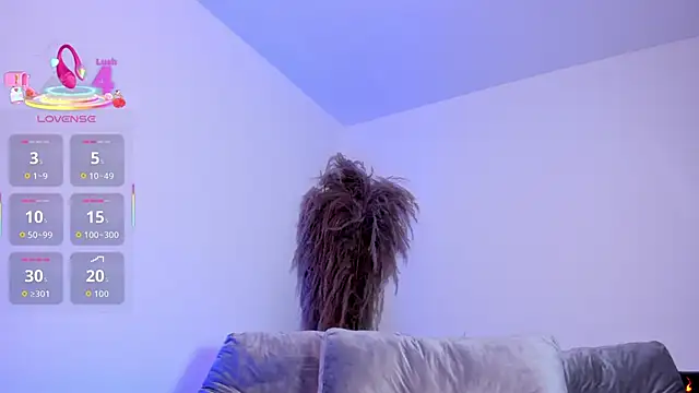 charlottewhitte online show from November 14, 12:26 pm