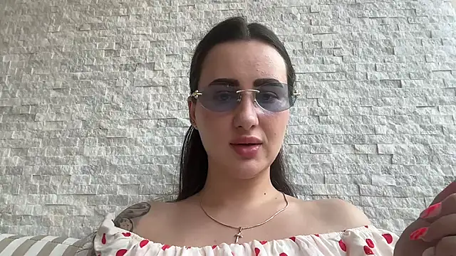 Snapshot of Svetta9966 chatting on July 18, 3:49 pm Svetta9966 online show from July 18, 3:49 pm