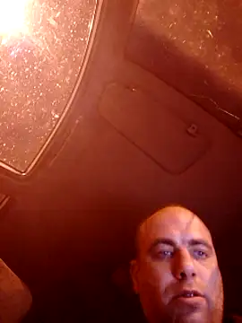 Snapshot of mustican422 chatting on February 8, 6:01 pm mustican422 online show from February 8, 6:01 pm