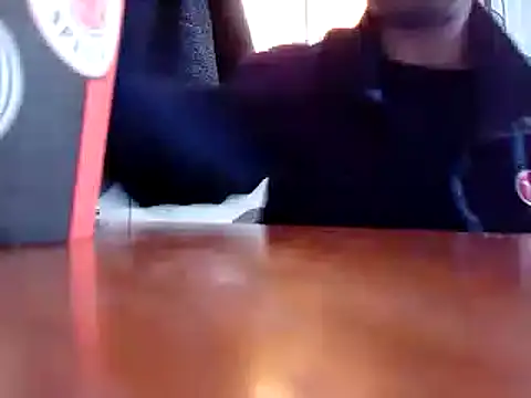 Snapshot of mustican422 chatting on February 9, 10:21 pm mustican422 online show from February 9, 10:21 pm