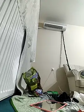 Snapshot of mustican422 chatting on November 15, 8:05 pm mustican422 online show from November 15, 8:05 pm