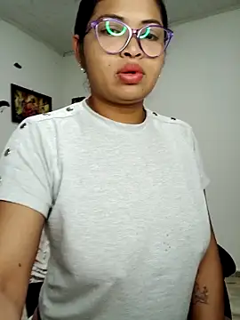 chalohott online show from October 2, 10:11 am