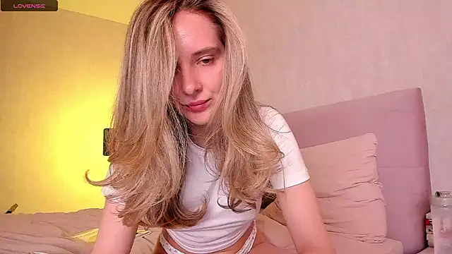 PatriciaBlairs online show from February 8, 3:26 pm