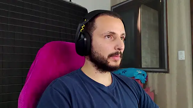 iurytx online show from February 14, 11:45 pm