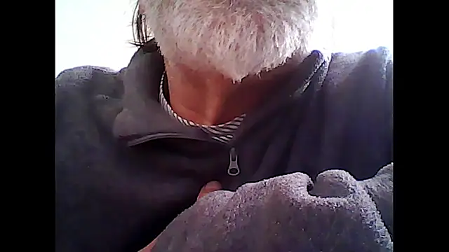 xcimeru online show from October 29, 3:58 pm