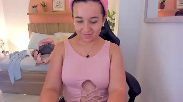 izaro22 online show from March 15, 2:24 am