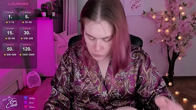 Nancy Sun  online show from December 12, 6:10 pm