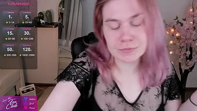 Nancy Sun  online show from January 17, 11:06 am