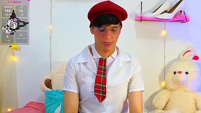 Ariel Femboy  online show from March 8, 7:05 am