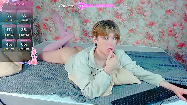 Snapshot of _YummyTony_ chatting on March 11, 9:24 am YummyTony online show from March 11, 9:24 am