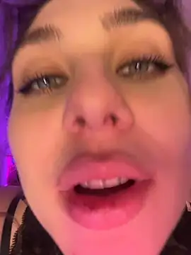 Your insomniya online show from November 7, 10:10 pm