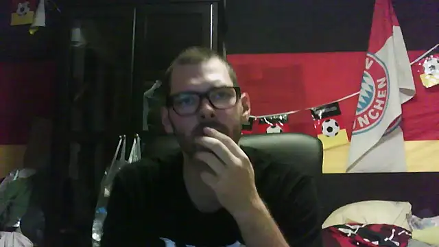 Die-geile-Sau online show from November 14, 8:29 pm