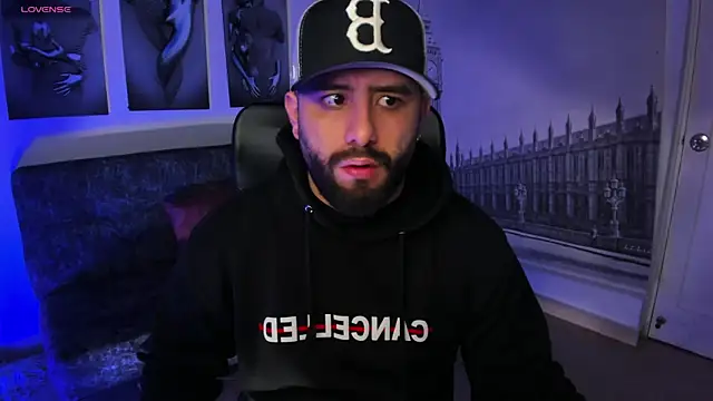 jhon bear03 online show from December 1, 11:15 am