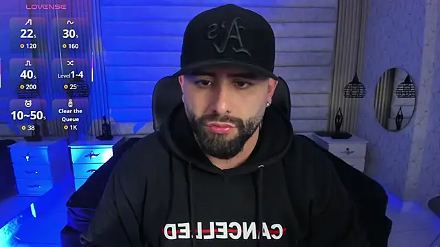 Snapshot of jhon_bear03 chatting on February 7, 11:25 am jhon bear03 online show from February 7, 11:25 am