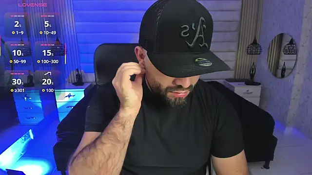 Snapshot of jhon_bear03 chatting on February 12, 11:16 am jhon bear03 online show from February 12, 11:16 am