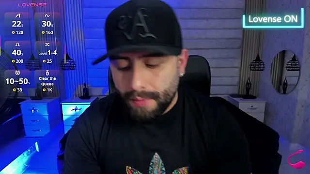 Snapshot of jhon_bear03 chatting on February 27, 11:21 am jhon bear03 online show from February 27, 11:21 am