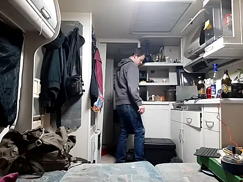 Ebinator666 online show from December 5, 12:30 am