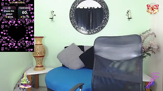 Sofia Franco  online show from January 12, 7:19 pm