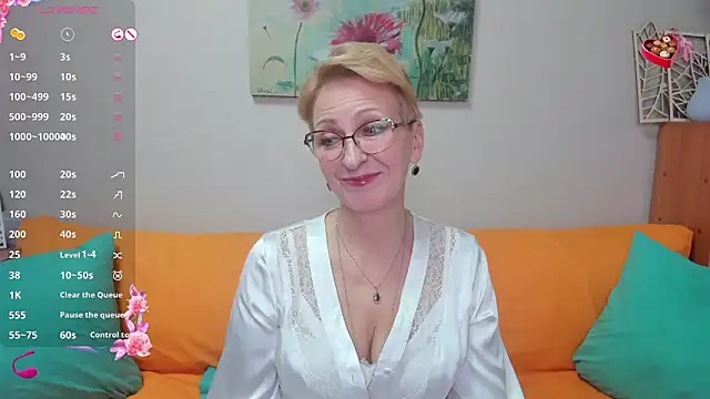 Snapshot of iamyourdream89 chatting on March 16, 6:44 pm iamyourdream89 online show from March 16, 6:44 pm