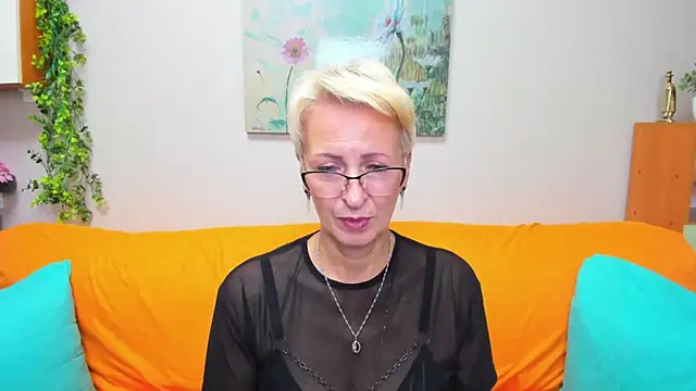 Snapshot of iamyourdream89 chatting on September 10, 12:49 pm iamyourdream89 online show from September 10, 12:49 pm