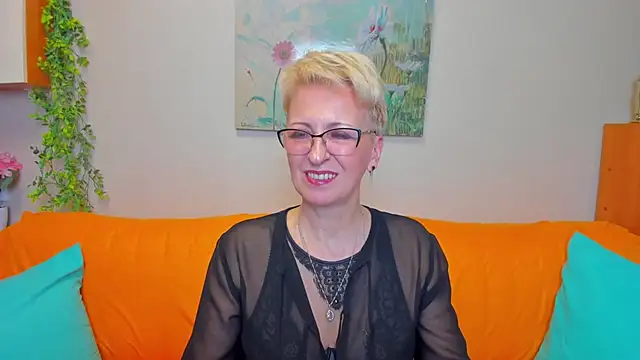 iamyourdream89 online show from March 16, 3:38 pm