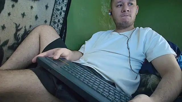 sweet cock28 online show from September 8, 3:22 pm