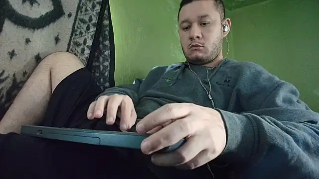 sweet cock28 online show from October 18, 3:24 pm