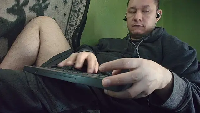 sweet cock28 online show from February 4, 3:29 pm