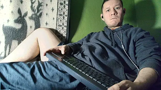 sweet cock28 online show from February 25, 3:27 am