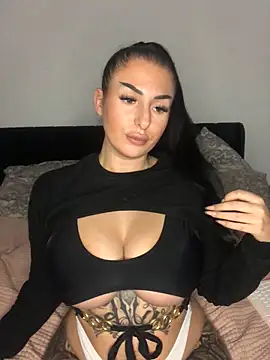 Mia-Bremer online show from December 20, 12:40 am