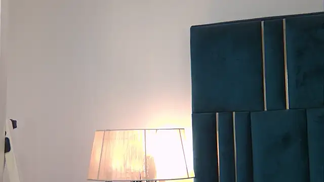 EdithOliviere online show from January 8, 9:44 am