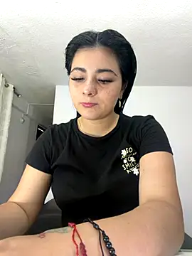 Snapshot of Natasha__Blue chatting on November 22, 7:13 pm Natasha Blue online show from November 22, 7:13 pm