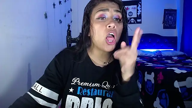 pinky violeta online show from January 6, 7:56 pm