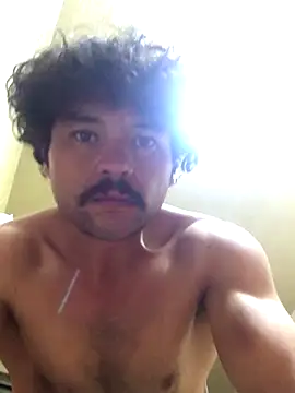 Snapshot of pancho1721 chatting on October 21, 11:33 am pancho1721 online show from October 21, 11:33 am