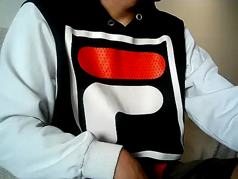 axeldaviid online show from February 25, 4:10 pm