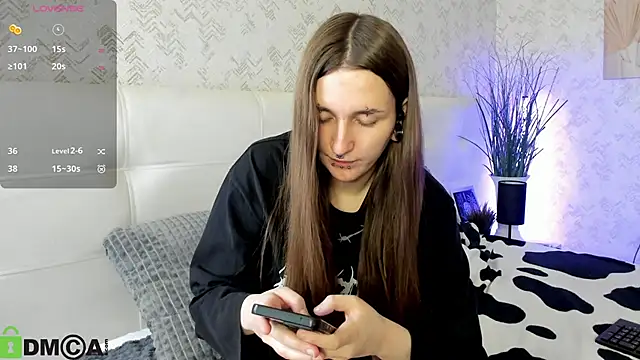 Pink diablo online show from October 12, 1:37 am