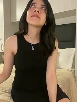 Snapshot of saori_10 chatting on March 5, 5:18 am saori 10 online show from March 5, 5:18 am