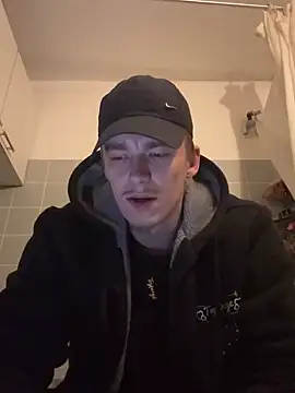 Toyjungee online show from December 19, 4:57 pm