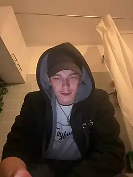 Toyjungee online show from January 16, 8:25 pm