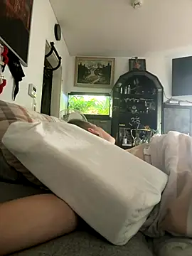 Toyjungee online show from September 17, 10:50 am