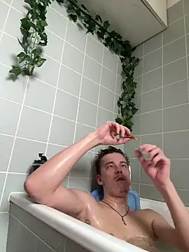 Toyjungee online show from February 5, 11:59 am