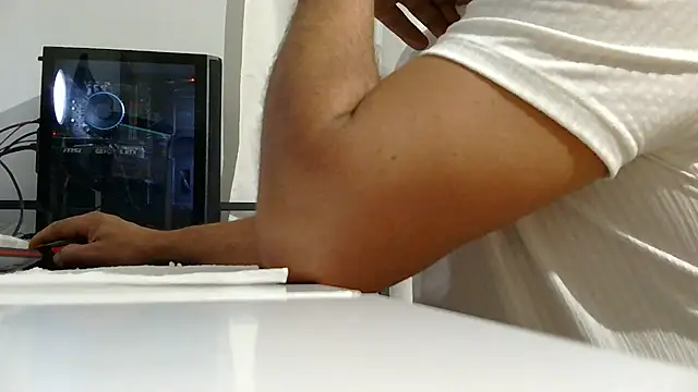 Snapshot of ByDeviL chatting on September 21, 8:21 pm ByDeviL online show from September 21, 8:21 pm