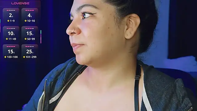 kimmiakiss22 online show from September 21, 12:56 am