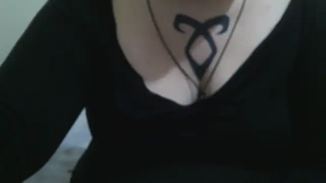 Snapshot of Lolabeluccia_xh_ chatting on November 7, 7:19 am Lolabeluccia xh online show from November 7, 7:19 am