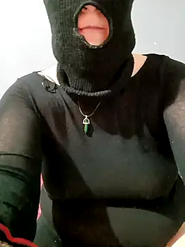 Snapshot of Lolabeluccia_xh_ chatting on January 12, 7:46 am Lolabeluccia xh online show from January 12, 7:46 am