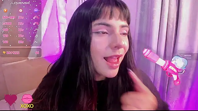 xhinata hyugax online show from May 6, 1:36 am