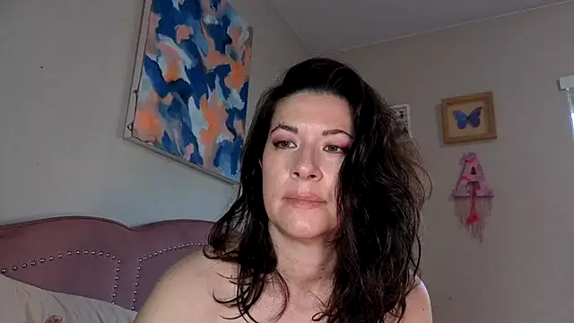 Snapshot of highly_inappropriate chatting on April 30, 2:12 pm highly inappropriate online show from April 30, 2:12 pm
