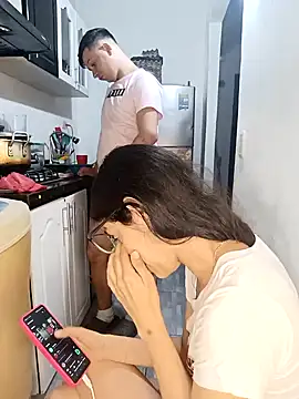 catire2323 online show from February 7, 3:01 am