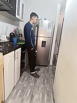 catire2323 online show from March 9, 1:59 pm