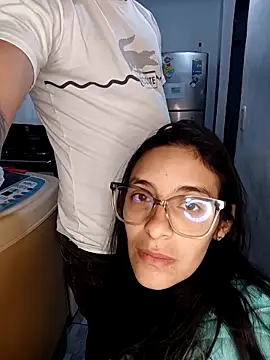 catire2323 online show from March 15, 3:07 am